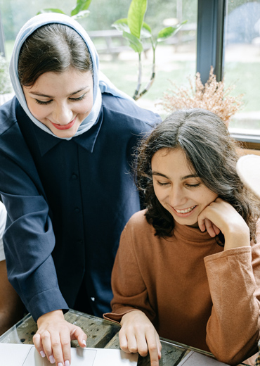 Dynamic Content Image